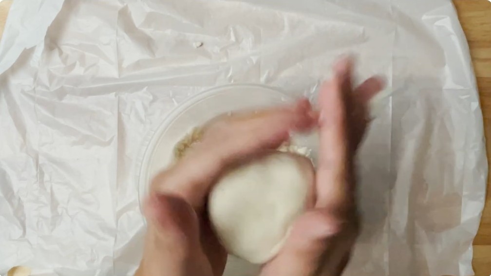 Lezz Gluten — Gluten Free Empanadas recipe video