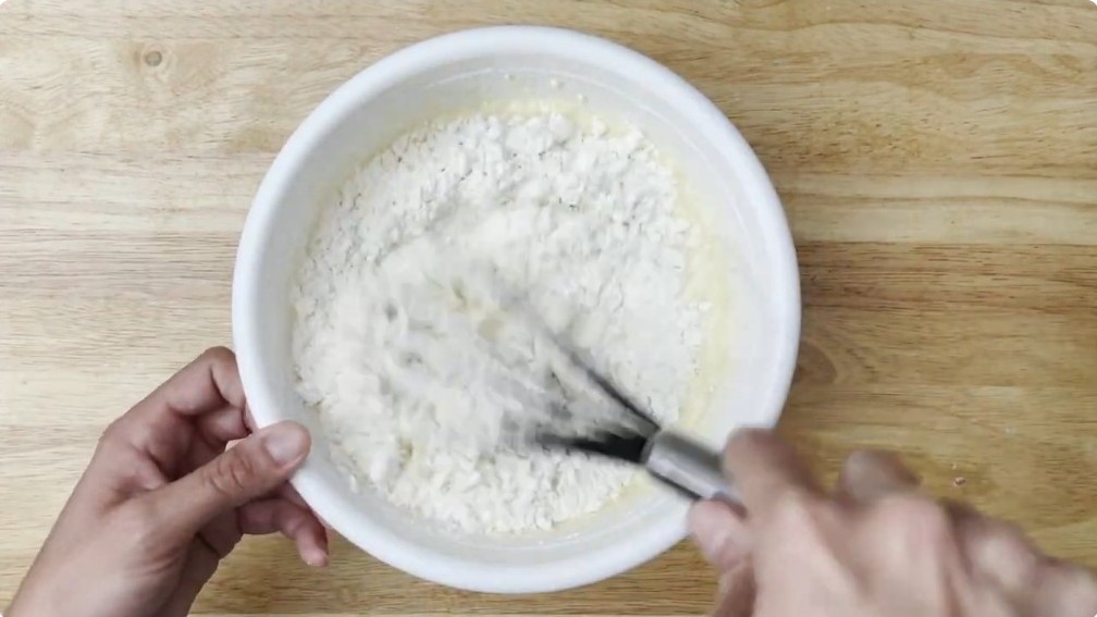 Lezz Gluten — Gluten Free Pancakes recipe video